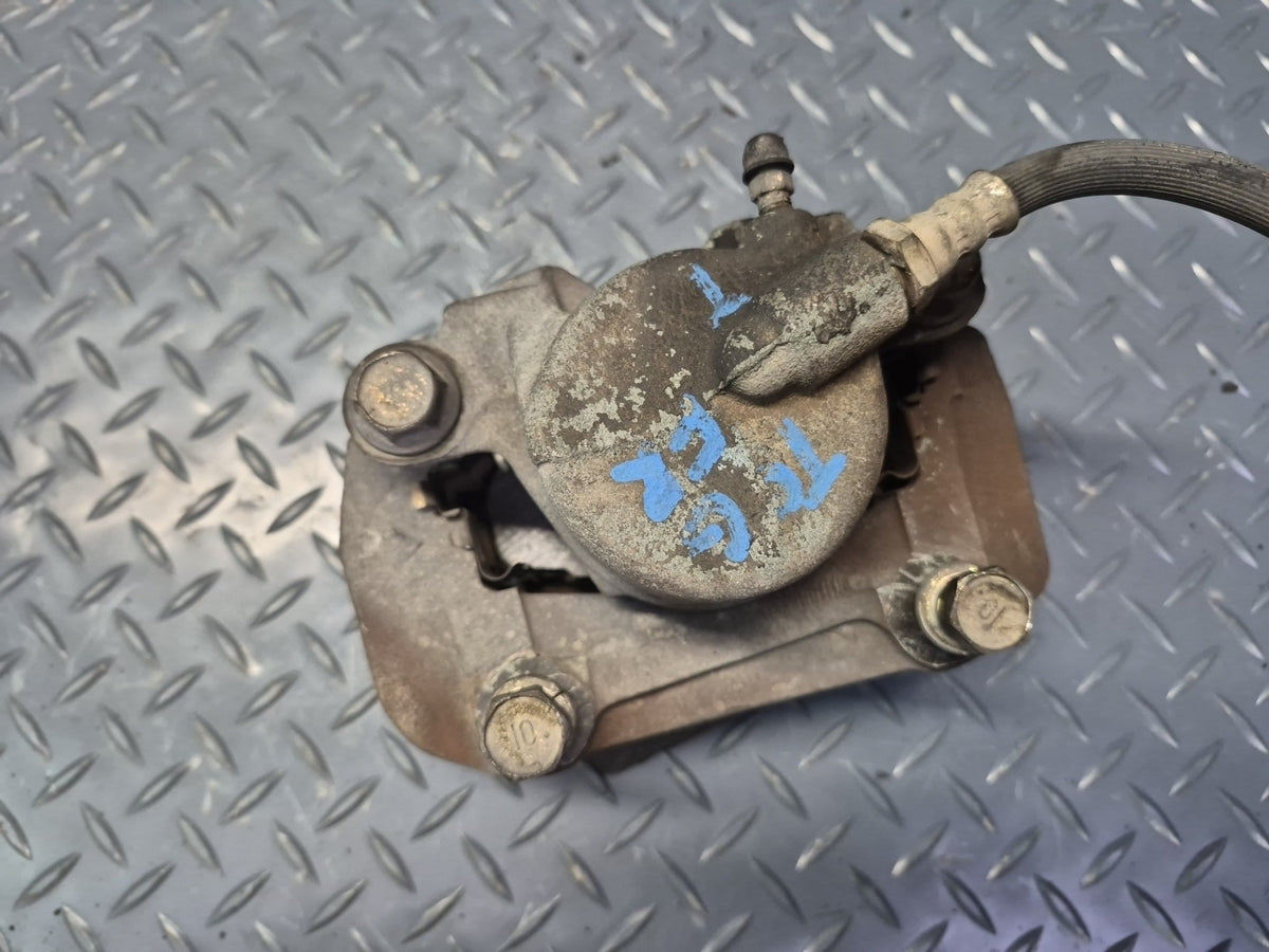 85-88 Toyota Cressida MX73 Set of 2 Front Left & Right Brake Caliper OEM
