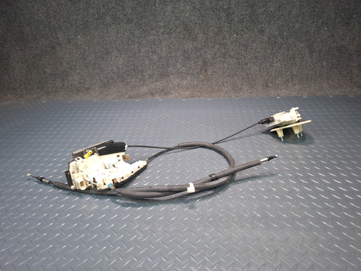 2017-2020 Maserati Levante M161 Front Left Door Lock Latch Actuator Soft Close