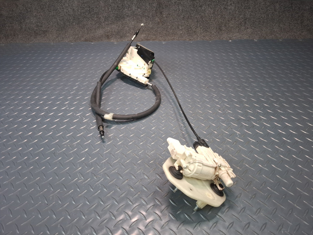 2017-2020 Maserati Levante M161 Rear Left Door Lock Latch Actuator Soft Close