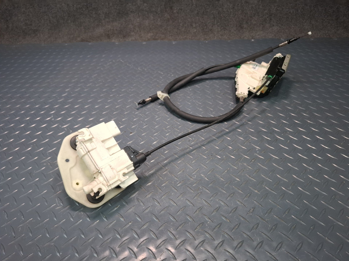 2017-2020 Maserati Levante M161 Rear Left Door Lock Latch Actuator Soft Close