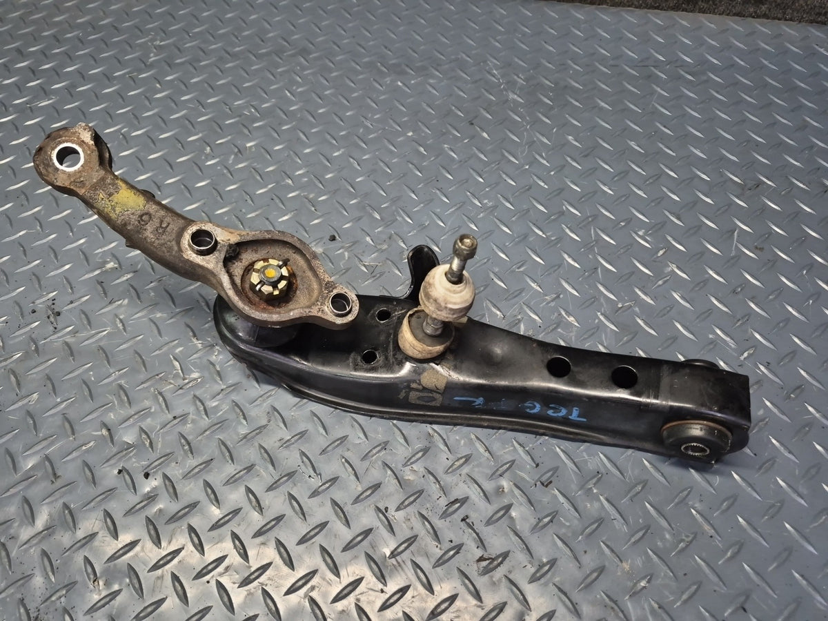 85-88 Toyota Cressida MX73 Sedan Front Right Suspension Lower Arm w Rod Set OEM