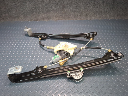 2017-2020 Maserati Levante M161 Rear Right Door Window Regulator w Motor OEM