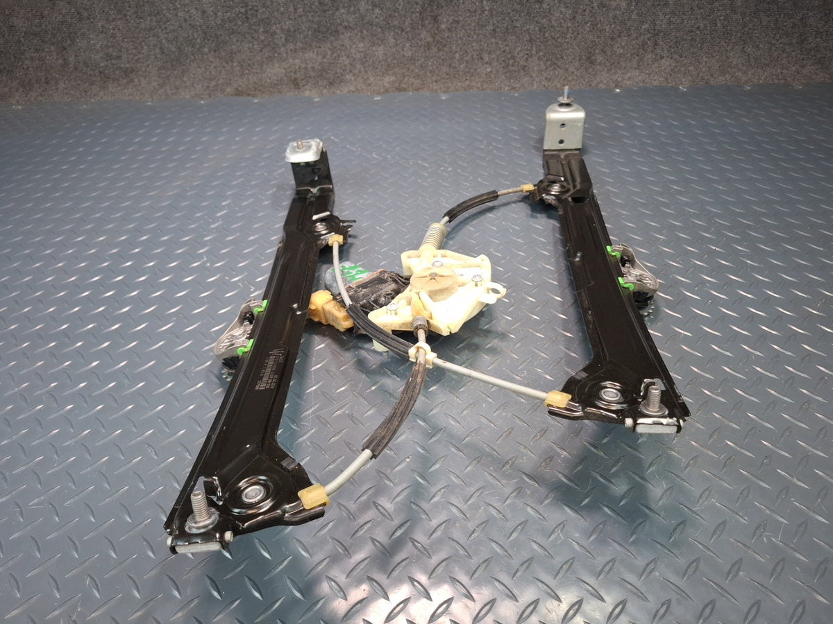 2017-2020 Maserati Levante M161 Rear Right Door Window Regulator w Motor OEM