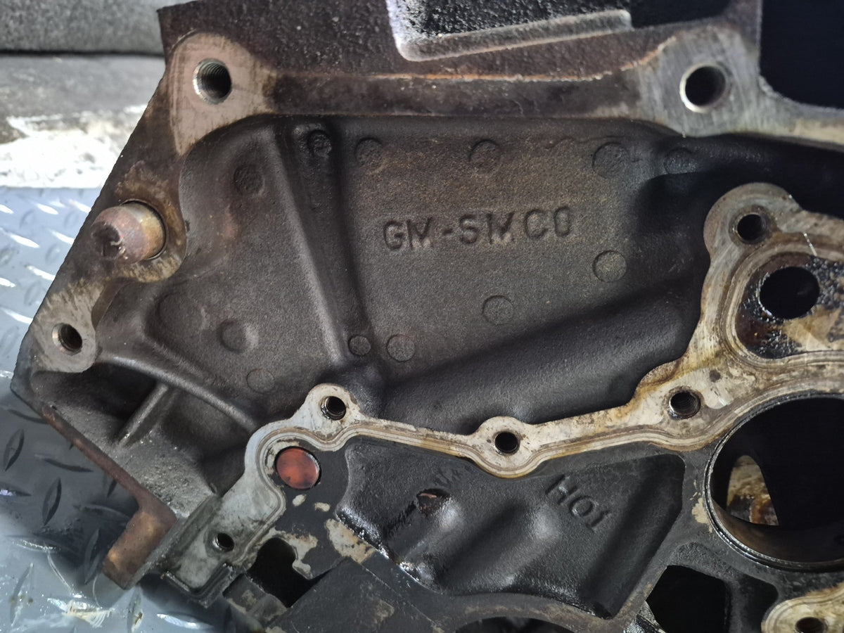 2003-2007 Hummer H2 6.0L LQ4 Engine Motor Block W/ Oil Stick
