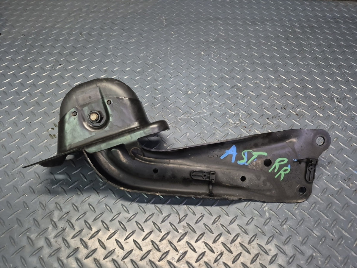 15-20 Audi A3 S3 8VS Rear Right Lower & Upper Control Arm Set OEM