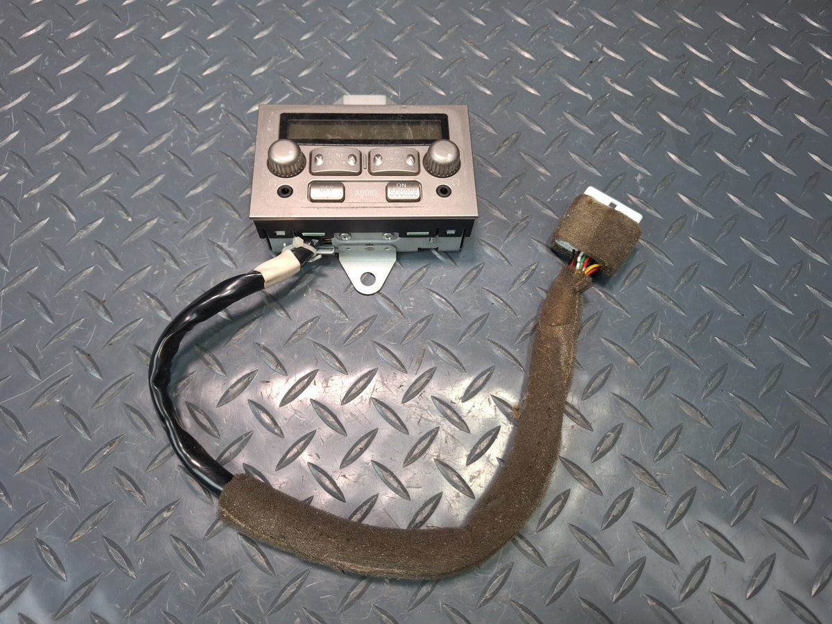 2005-2007 Lexus UZJ100L LX470 Rear Radio Control Switch Panel 86230-60013