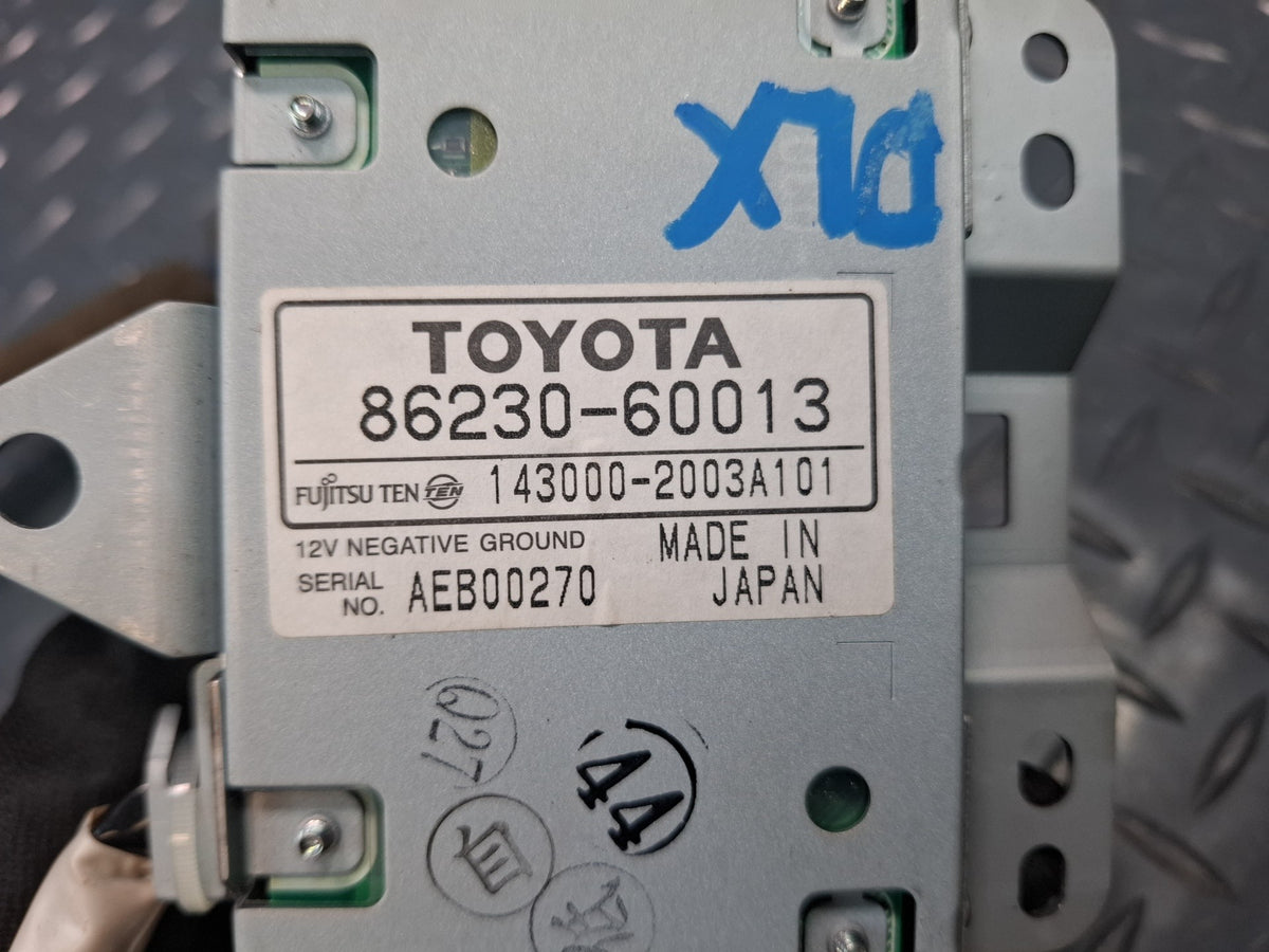 2005-2007 Lexus UZJ100L LX470 Rear Radio Control Switch Panel 86230-60013