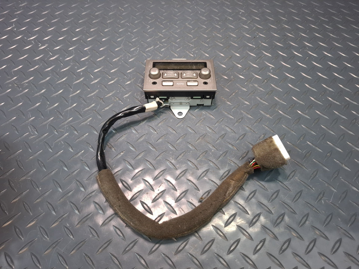 2005-2007 Lexus UZJ100L LX470 Rear Radio Control Switch Panel 86230-60013