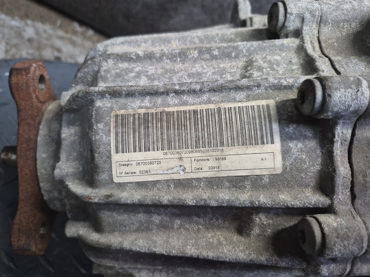 2017-2020 Maserati Levante M161 3.0L AWD Transfer Case Box w Motor 670038072
