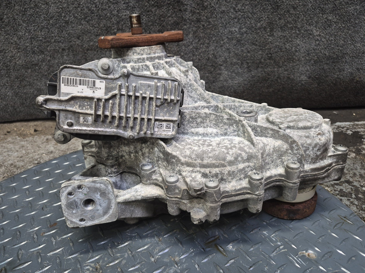 2017-2020 Maserati Levante M161 3.0L AWD Transfer Case Box w Motor 670038072