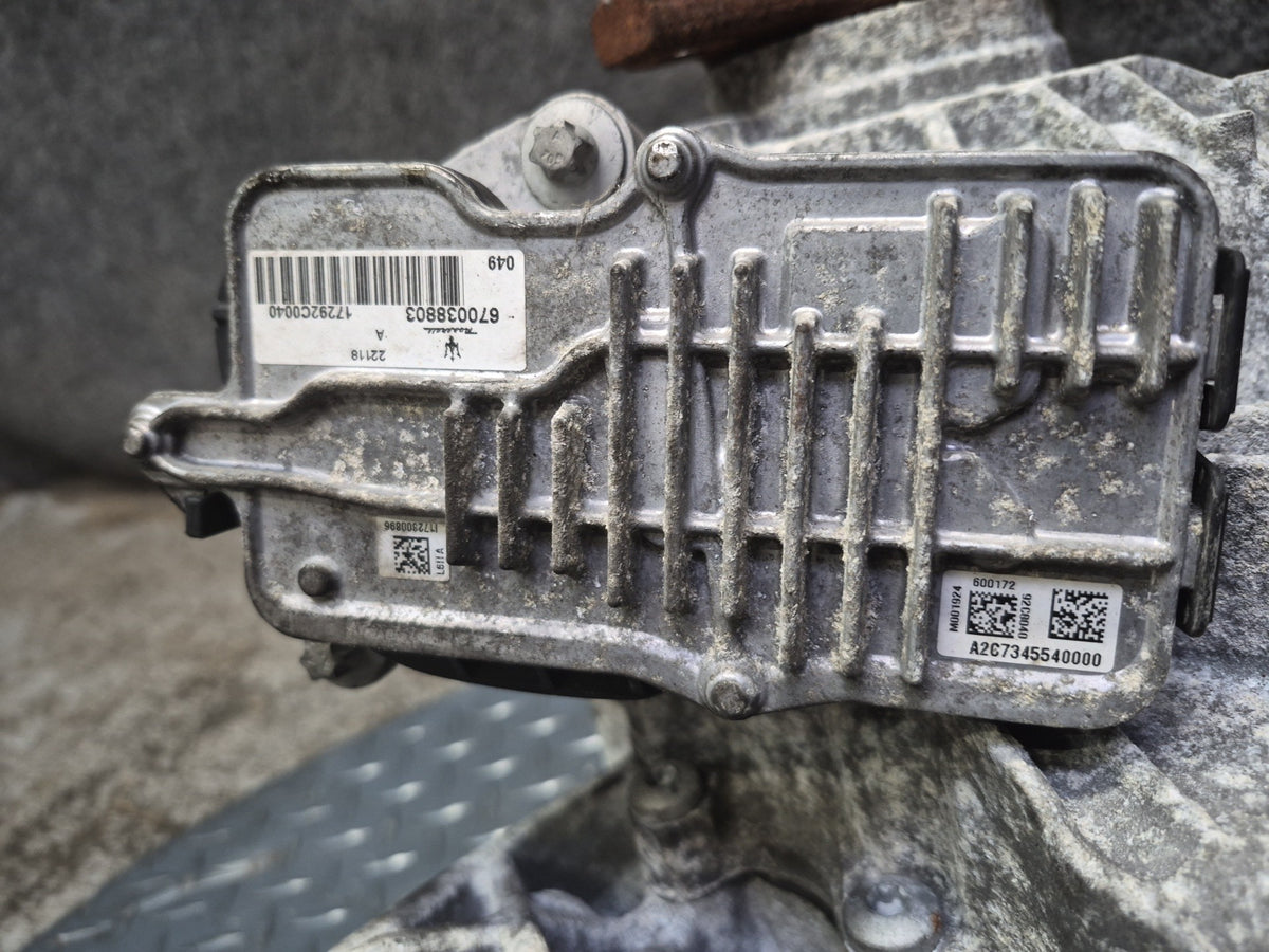 2017-2020 Maserati Levante M161 3.0L AWD Transfer Case Box w Motor 670038072
