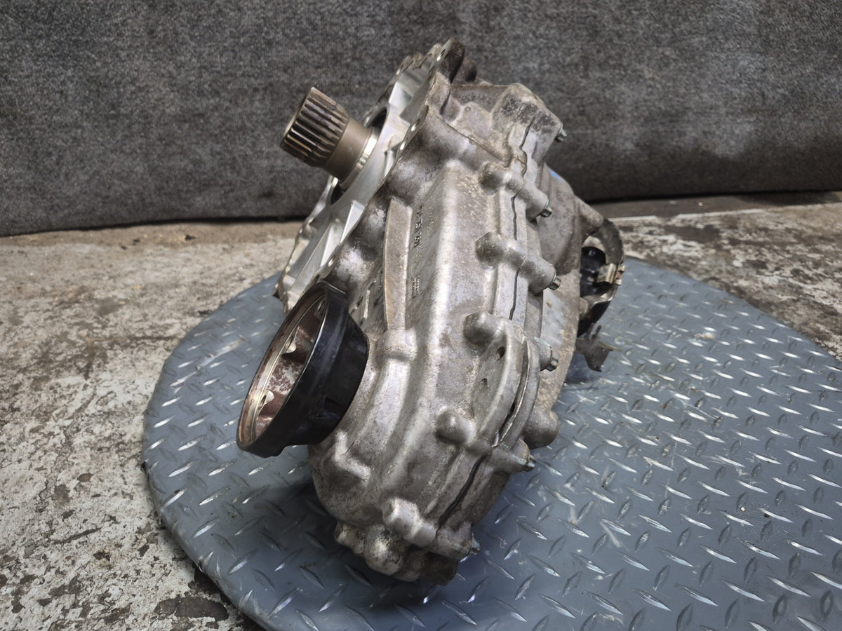 2012-2015 Mercedes W166 ML350 Diesel AWD Transmission Transfer Case Box