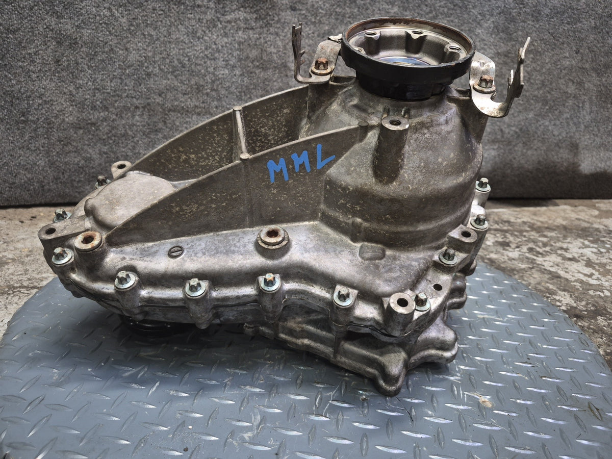 2012-2015 Mercedes W166 ML350 Diesel AWD Transmission Transfer Case Box