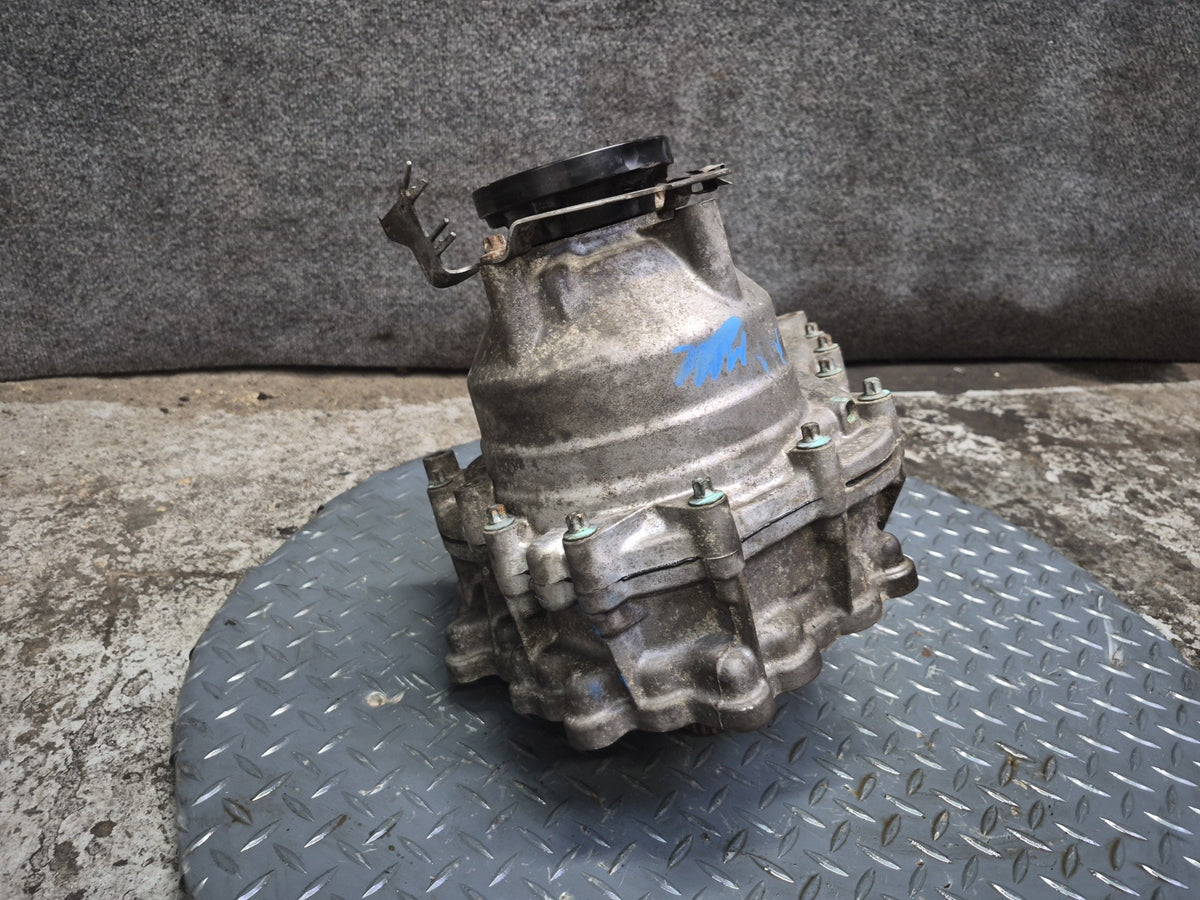 2012-2015 Mercedes W166 ML350 Diesel AWD Transmission Transfer Case Box
