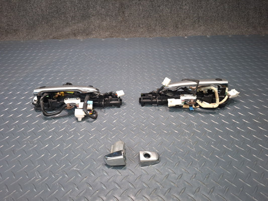 04-06 Lexus LS430 Set of 2 Front Left & Right Door Exterior Handle w Keyless OEM