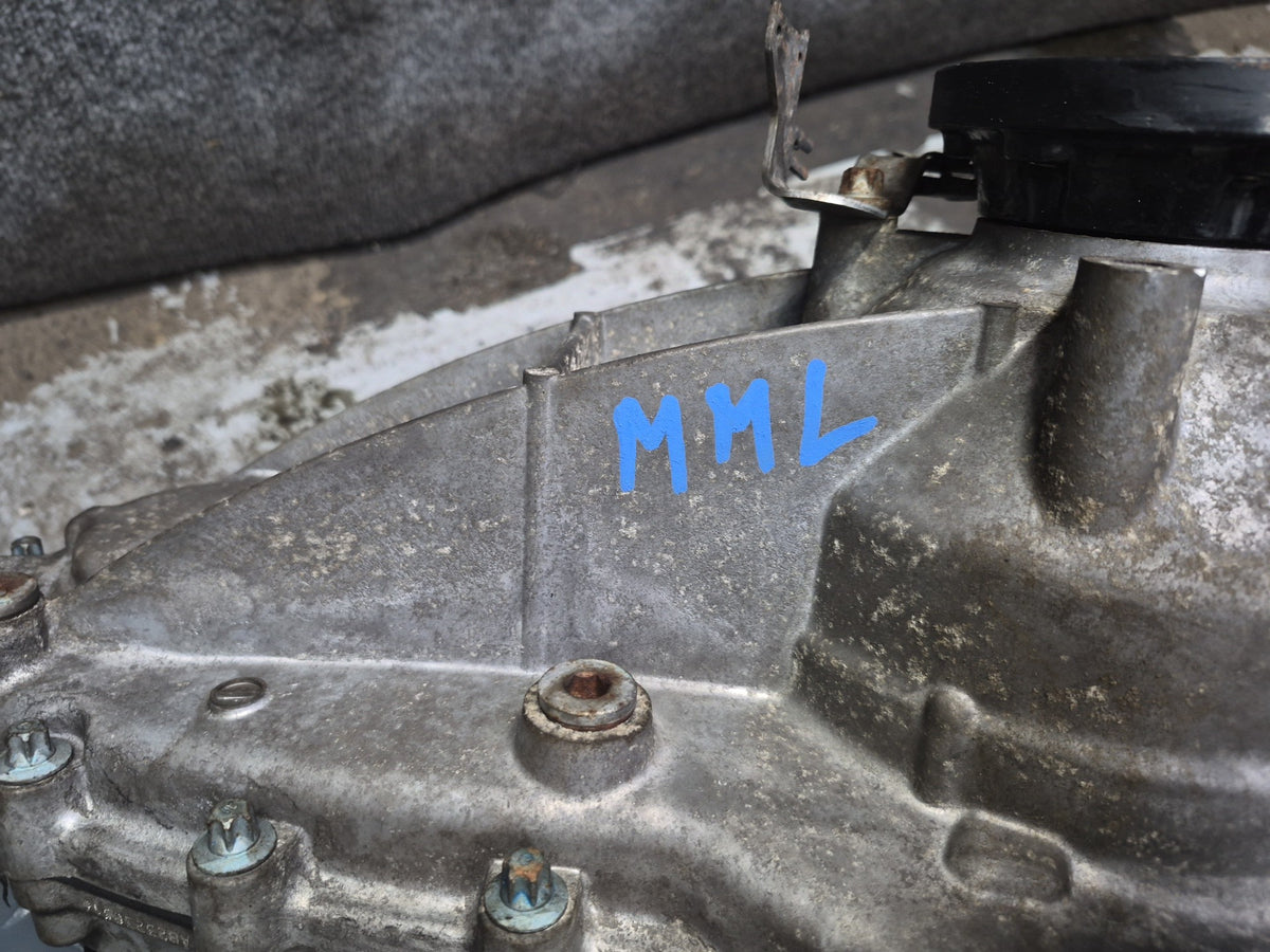 2012-2015 Mercedes W166 ML350 Diesel AWD Transmission Transfer Case Box