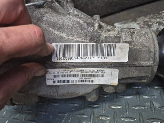 2012-2015 Mercedes W166 ML350 Front Differential Axle Carrier 3.27 Ratio