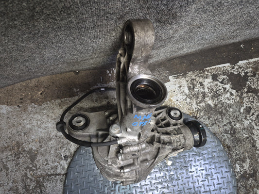 2012-2015 Mercedes W166 ML350 Front Differential Axle Carrier 3.27 Ratio