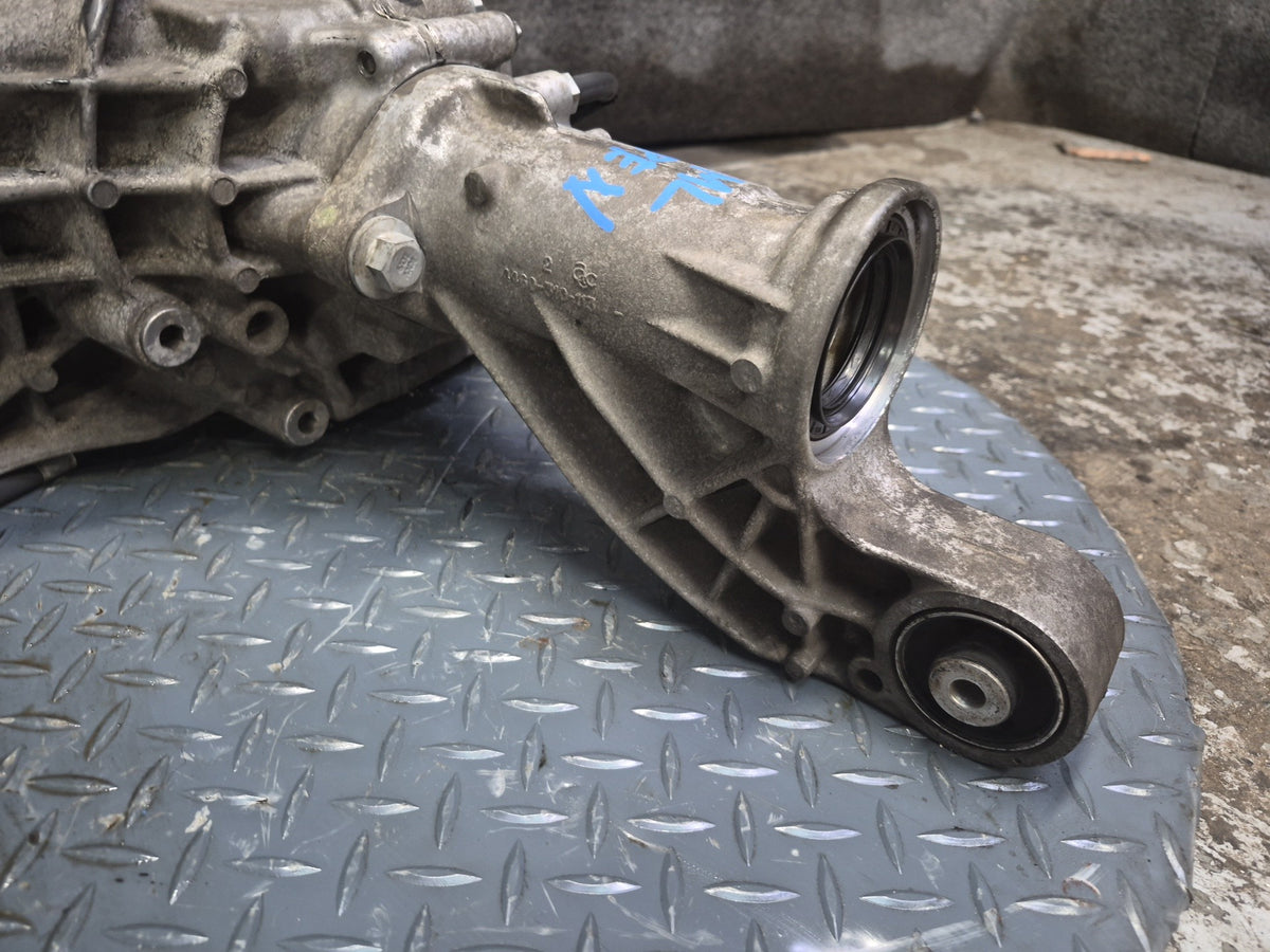2012-2015 Mercedes W166 ML350 Front Differential Axle Carrier 3.27 Ratio