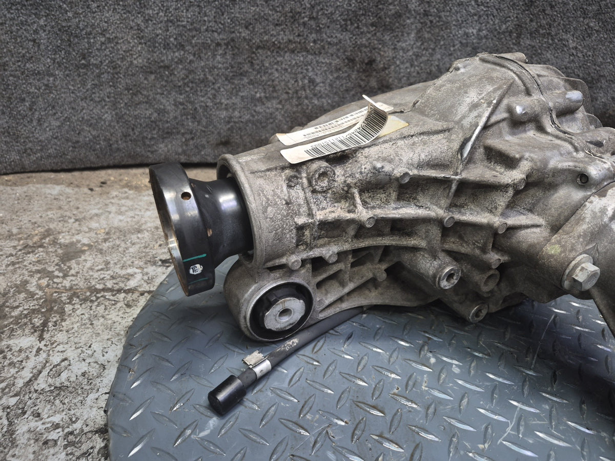2012-2015 Mercedes W166 ML350 Front Differential Axle Carrier 3.27 Ratio