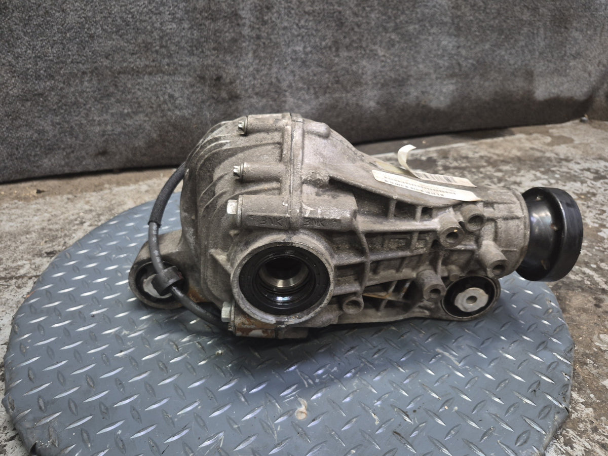 2012-2015 Mercedes W166 ML350 Front Differential Axle Carrier 3.27 Ratio