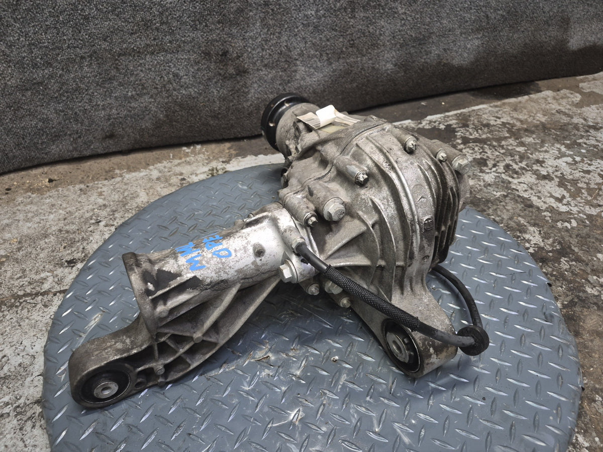 2012-2015 Mercedes W166 ML350 Front Differential Axle Carrier 3.27 Ratio