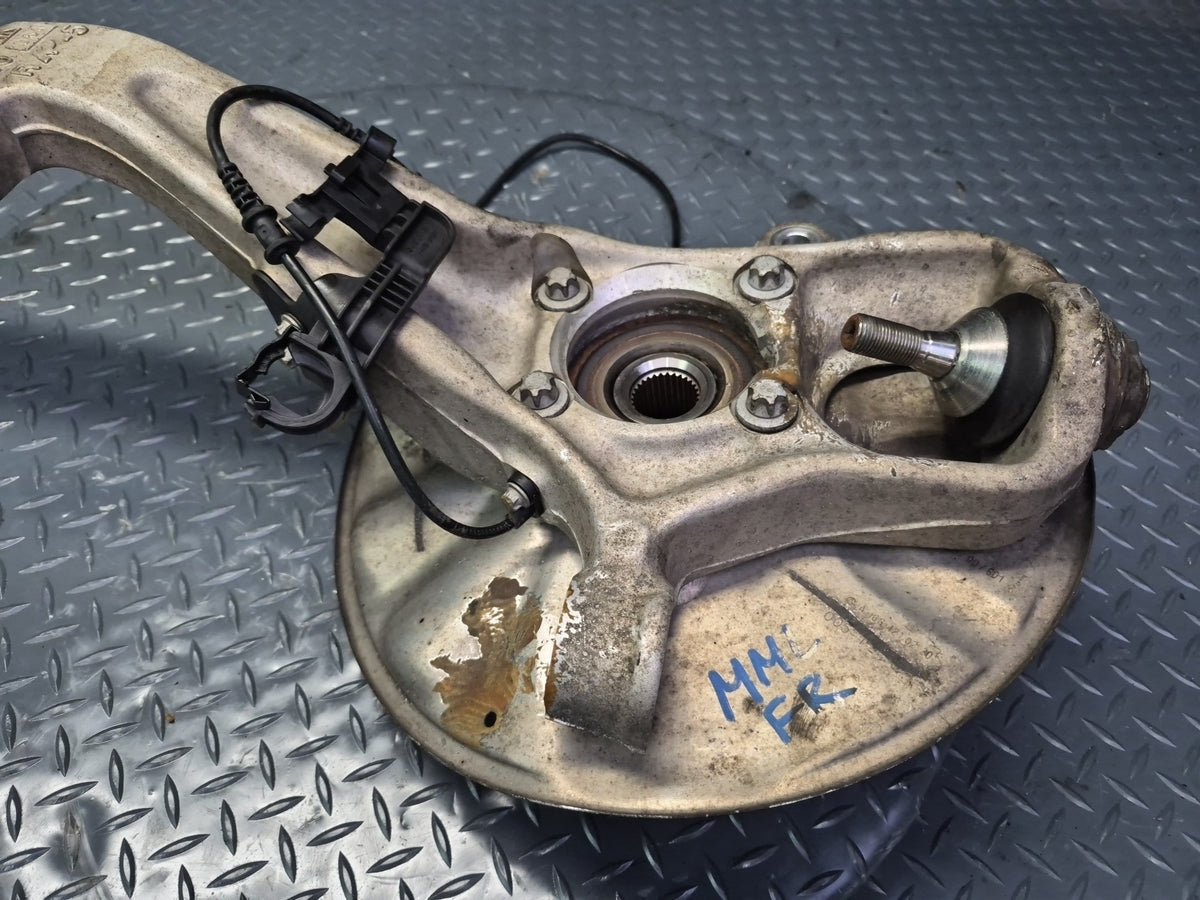2012-2015 Mercedes W166 Ml-class AWD Front Right Spindle Knuckle Wheel Hub