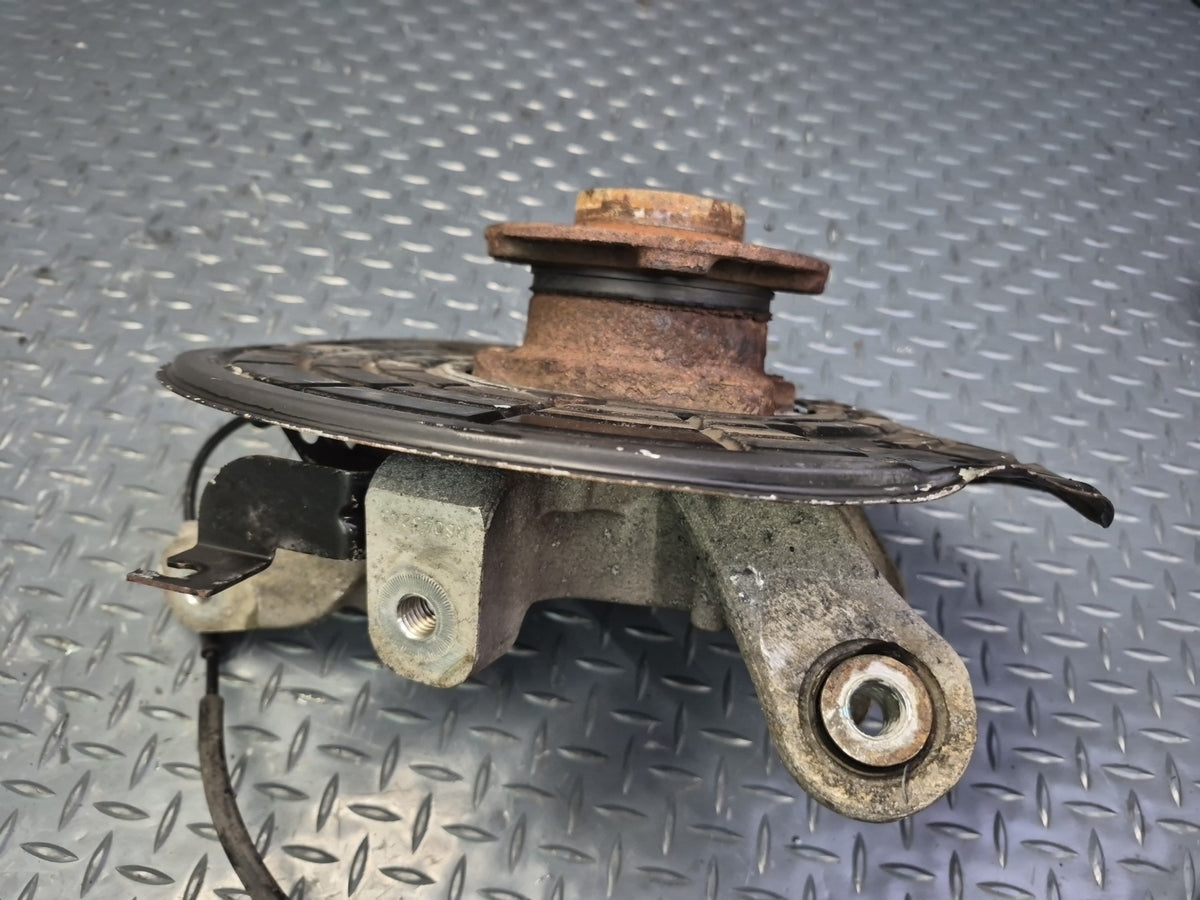 17-20 Maserati Levante M161 AWD Rear Left Spindle Knuckle Wheel Hub Bearing