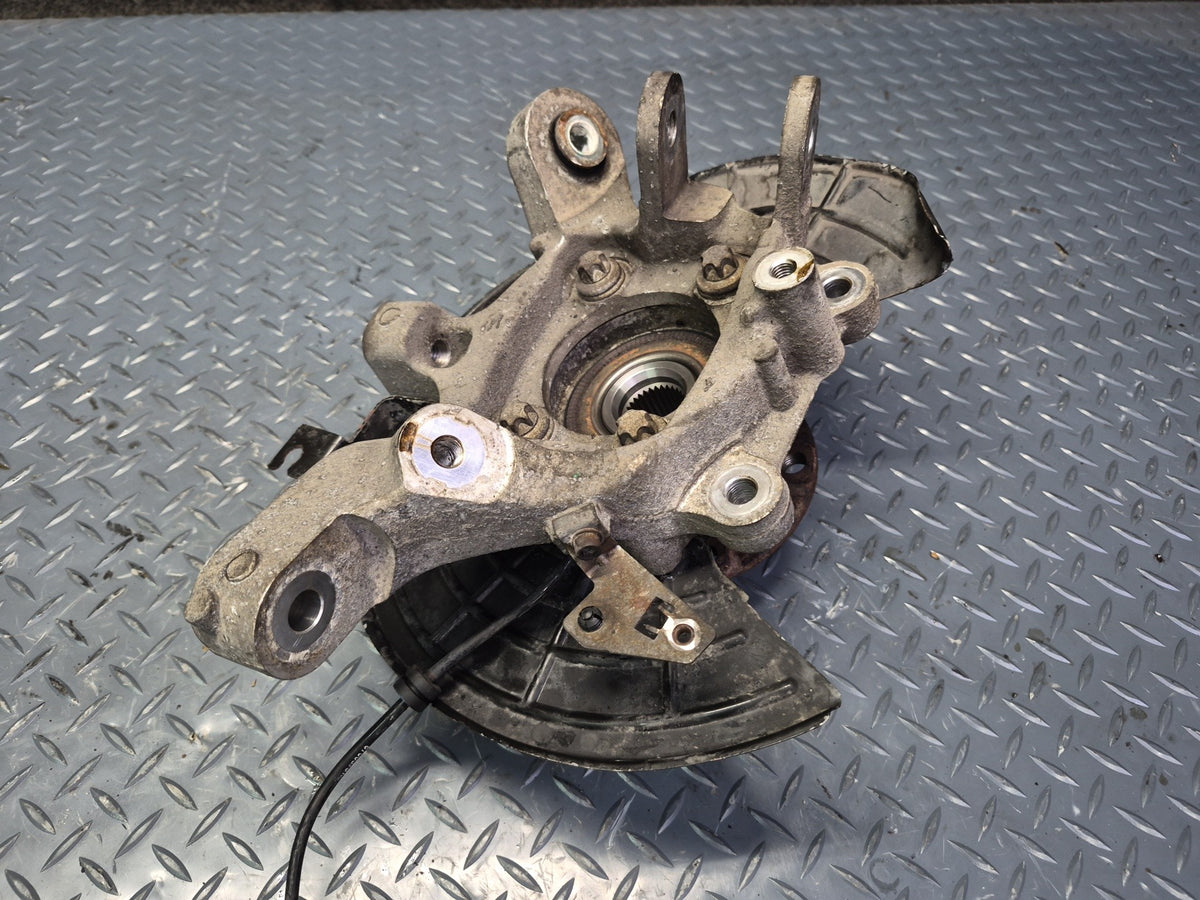 17-20 Maserati Levante M161 AWD Rear Left Spindle Knuckle Wheel Hub Bearing