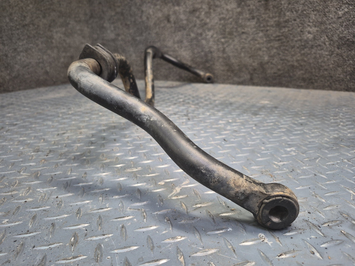 93-96 Toyota Hiace KZH106W Front & Rear Stabilizer Sway Bar Set OEM