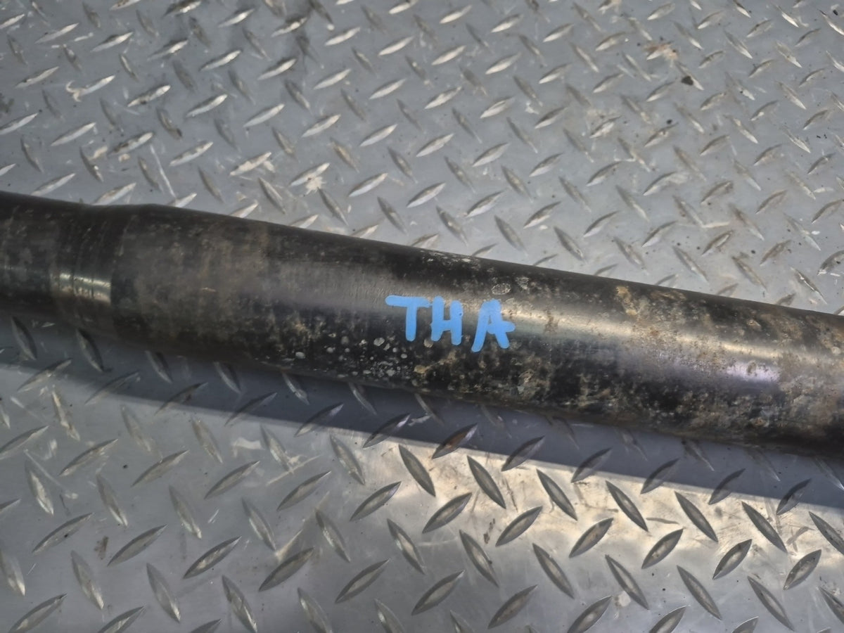 93-99 Toyota Hiace KZH106W 1KZ-TE 4WD Automatic Rear Drive Shaft Driveshaft OEM