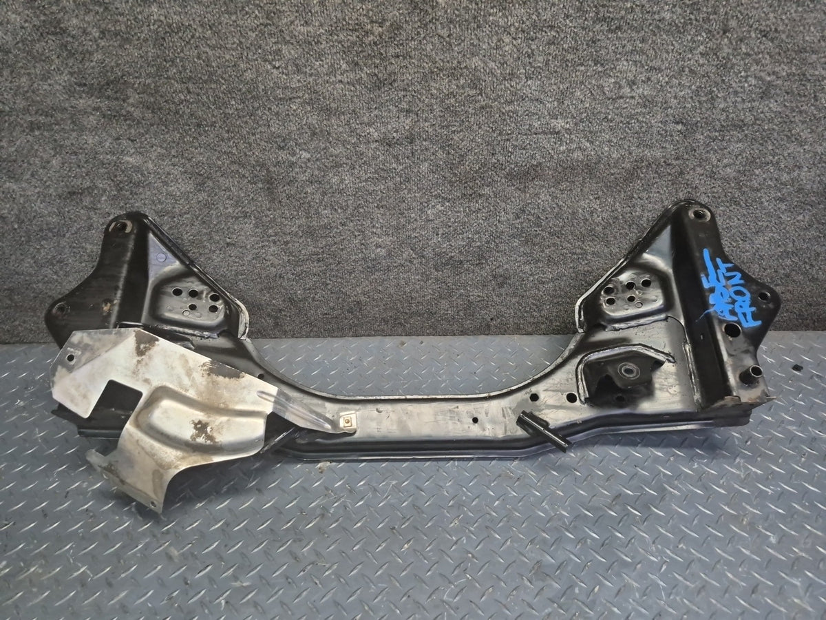 1994-1997 BMW E31 840Ci Front Suspension Subframe Crossmember Carrier Cradle