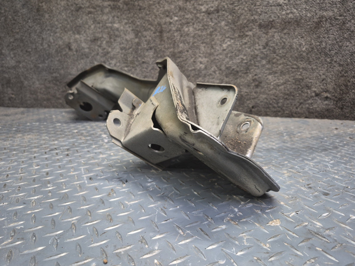 84-88 Toyota Cressida MX73 Sedan Front Suspension Subframe Crossmember OEM