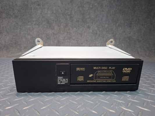 2005-2007 Lexus UZJ100L LX470 Multi-disc CD Changer Audio Player 86270-60114