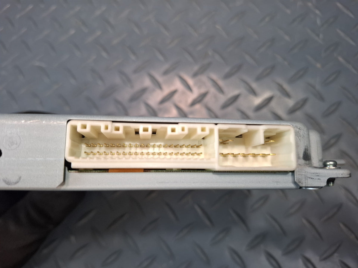 2003-2007 Lexus UZJ100L LX470 Parking Assist Control Module 86792-60051