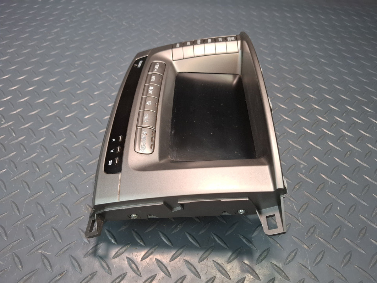 2004-2007 Lexus UZJ100L LX470 Dash GPS Navigation Screen Display 86111-60172