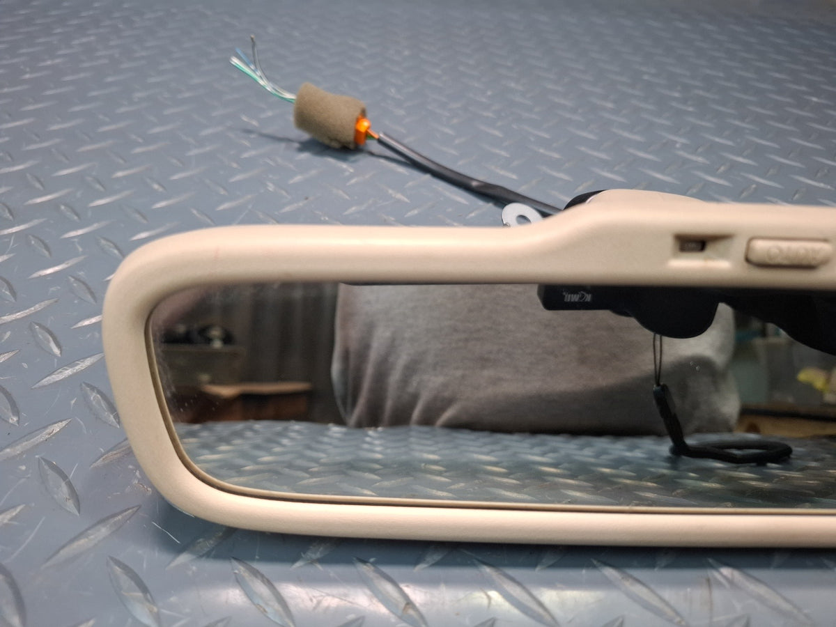 2003-2007 Lexus UZJ100L LX470 Auto Dimming Interior Rear View Mirror