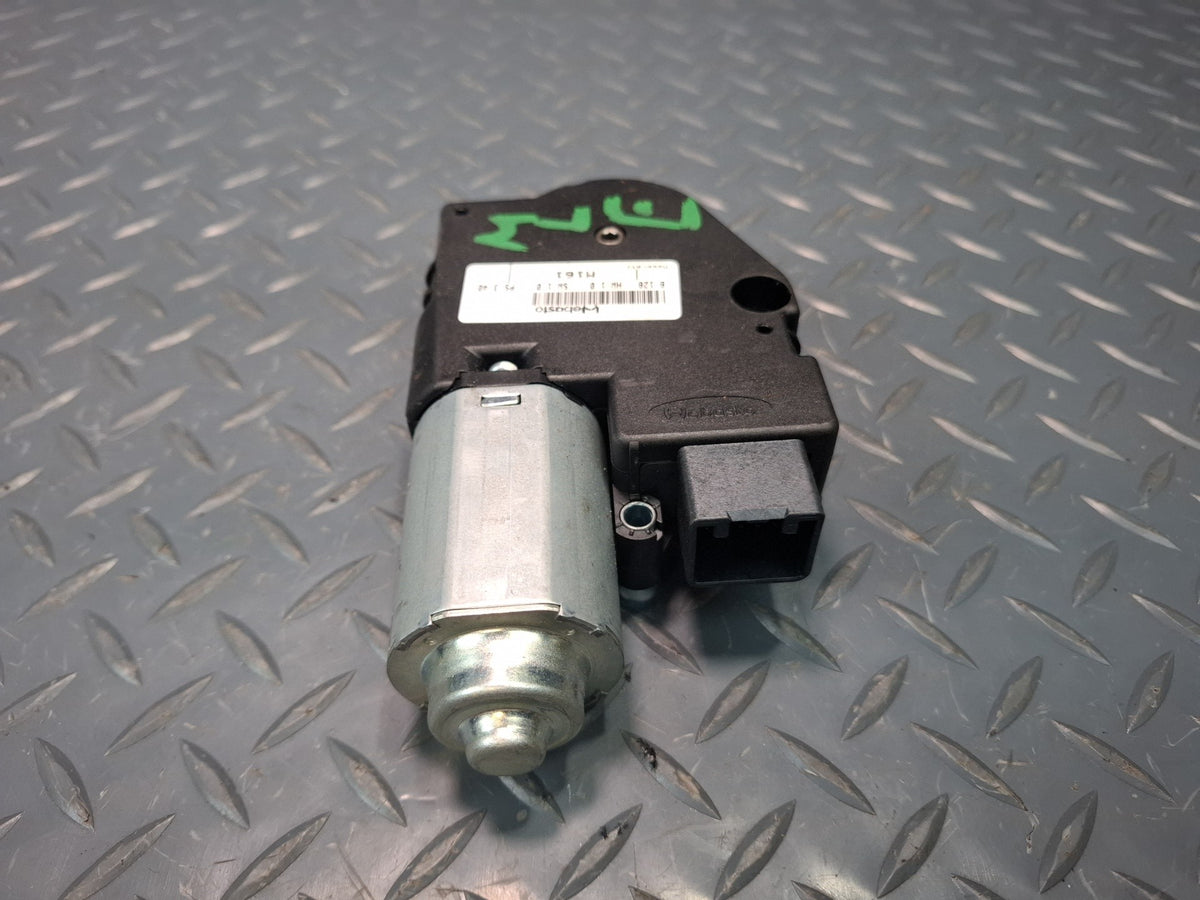 2017-2020 Maserati Levante M161 Sunroof Motor Drive Unit