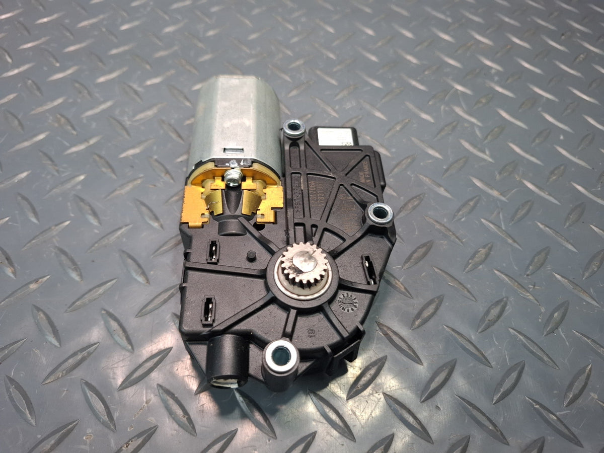 2017-2020 Maserati Levante M161 Sunroof Motor Drive Unit
