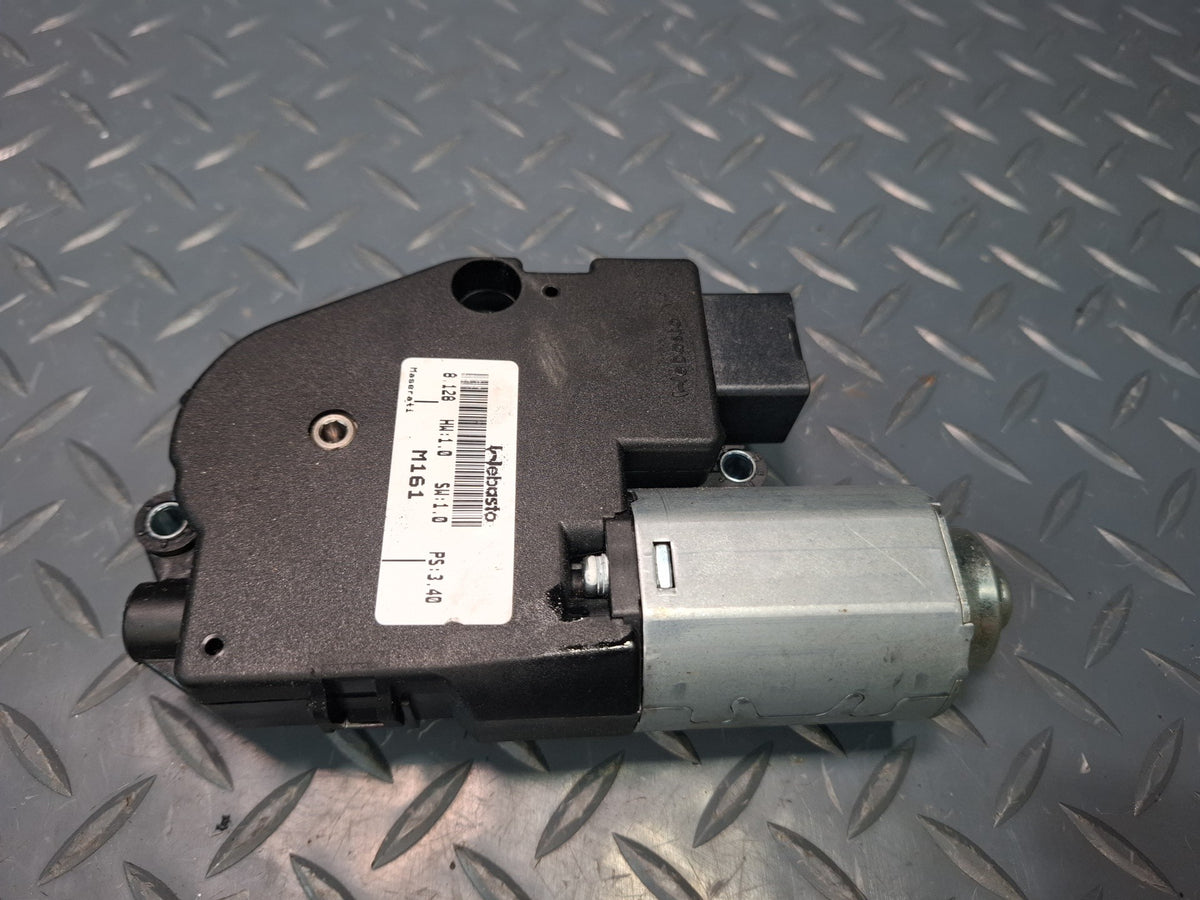 2017-2020 Maserati Levante M161 Sunroof Motor Drive Unit