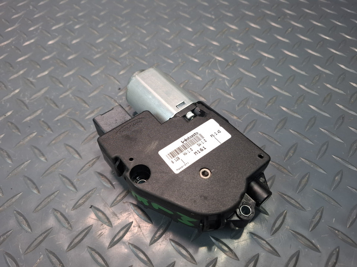 2017-2020 Maserati Levante M161 Sunroof Motor Drive Unit