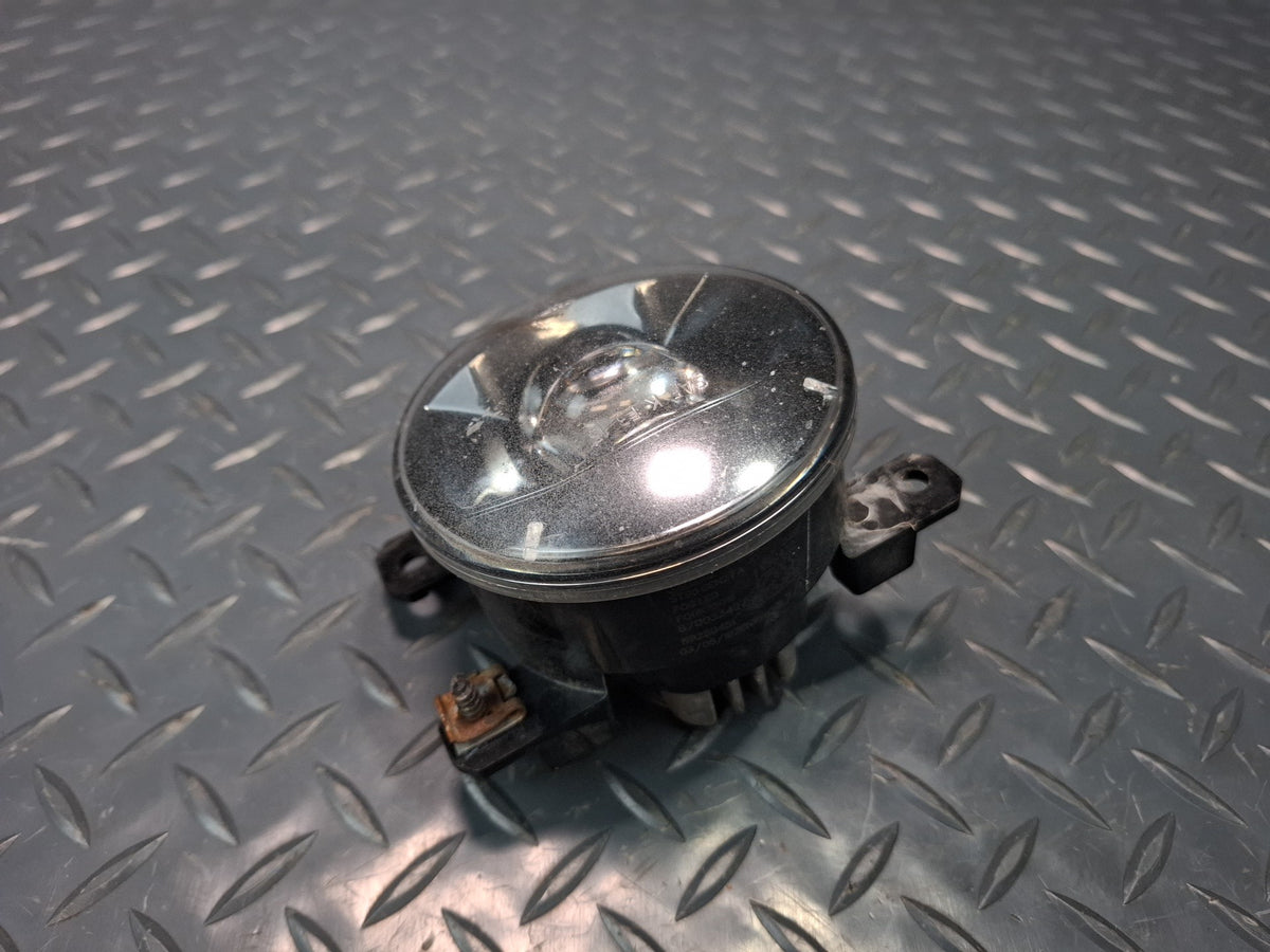 2017-2020 Maserati Levante M161 Front Left or Right LED Fog Light Lamp