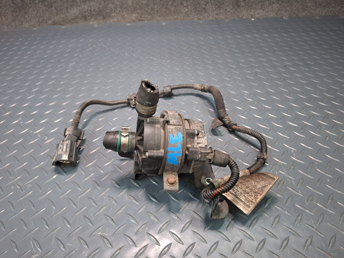 2017-2020 Maserati Levante M161 Auxiliary AUX Coolant Water Pump 670005347