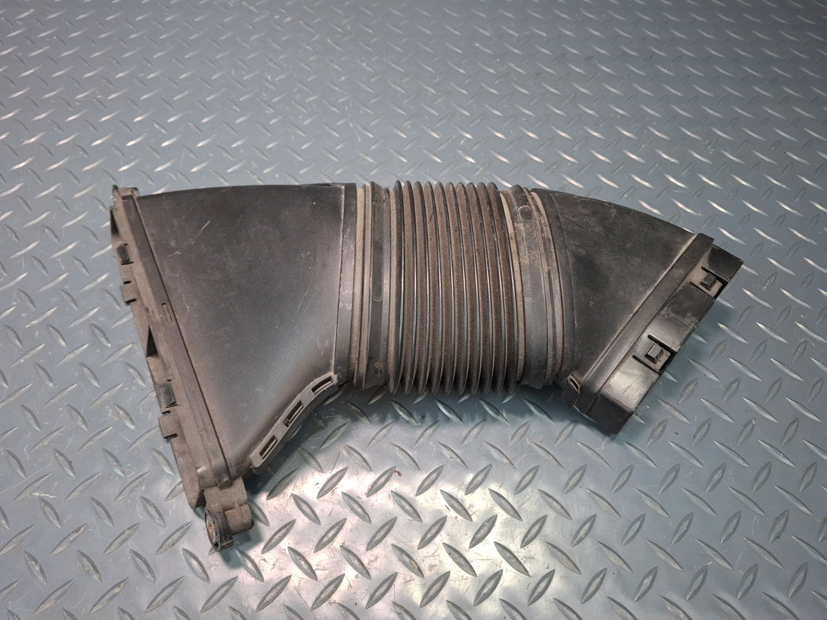 17-20 Maserati Levante M161 Left & Right Air Intake  Filter Box Hose Pipe Set