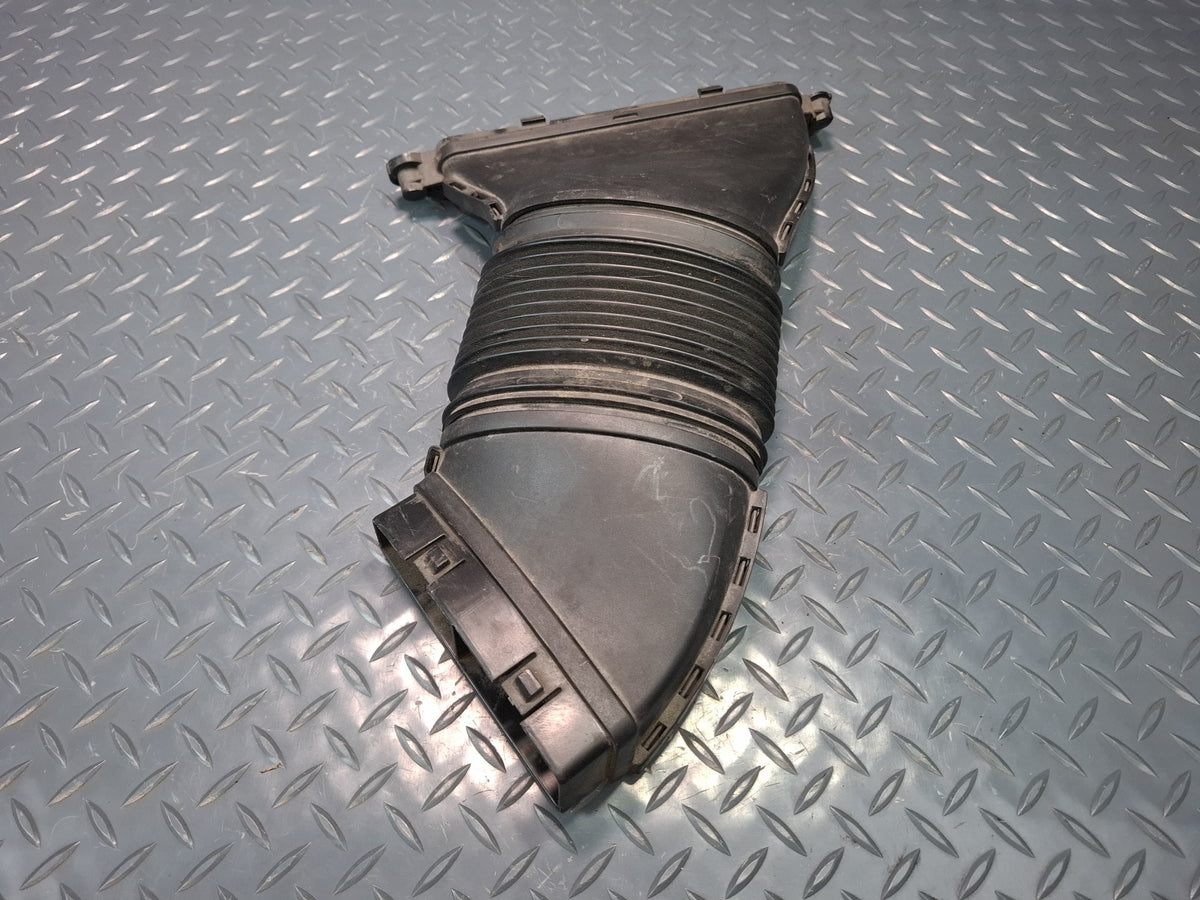 17-20 Maserati Levante M161 Left & Right Air Intake  Filter Box Hose Pipe Set