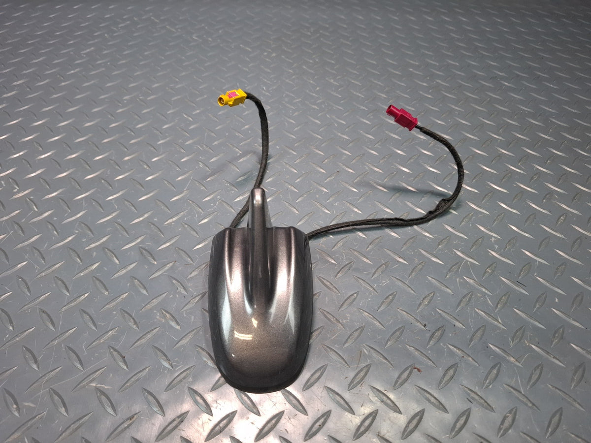 2017-2020 Maserati Levante M161 Rear Shark FIN Antenna 670076136