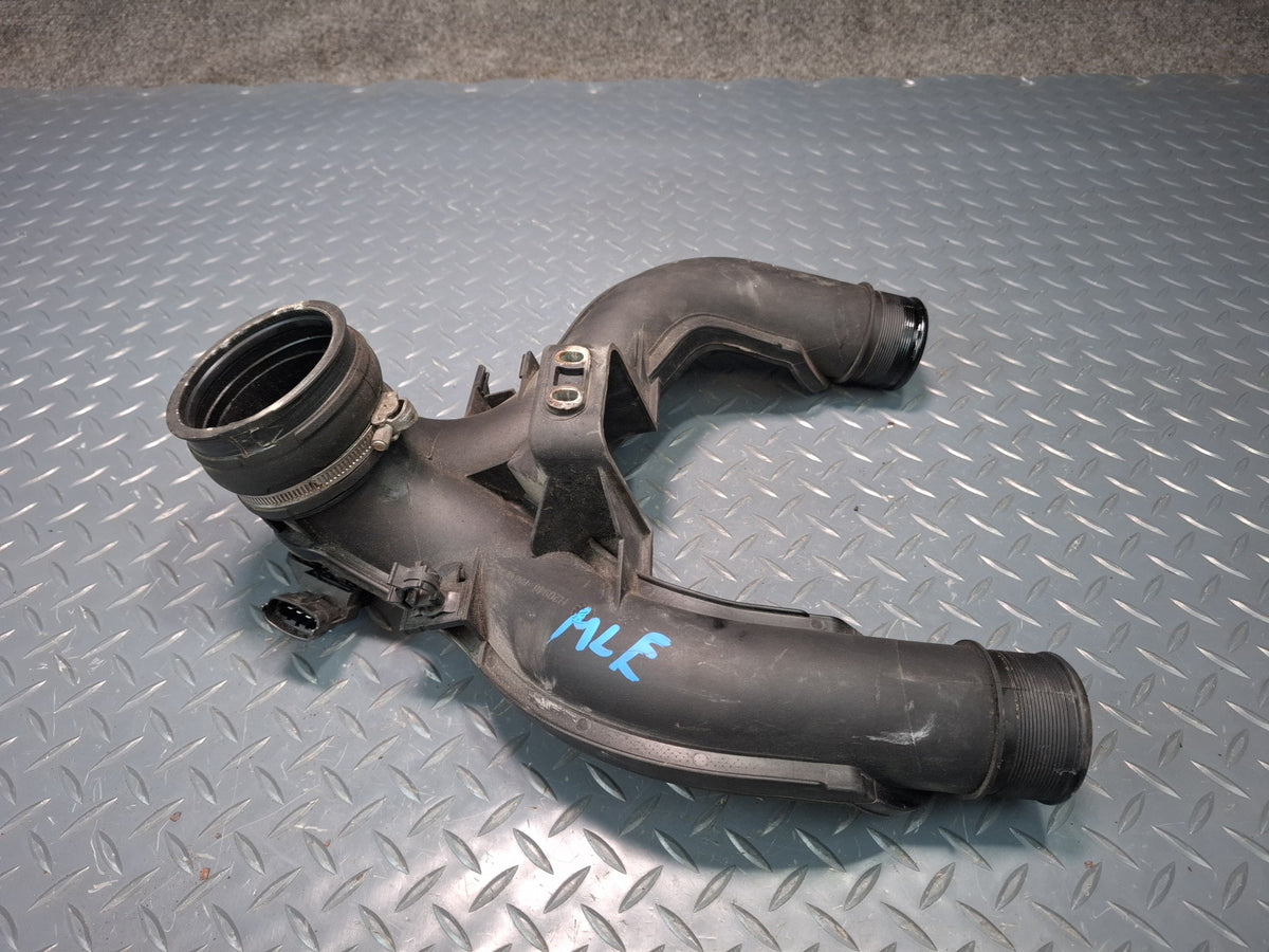 2017-2020 Maserati Levante M161 3.0L Air Intake Duct Line w Sensor