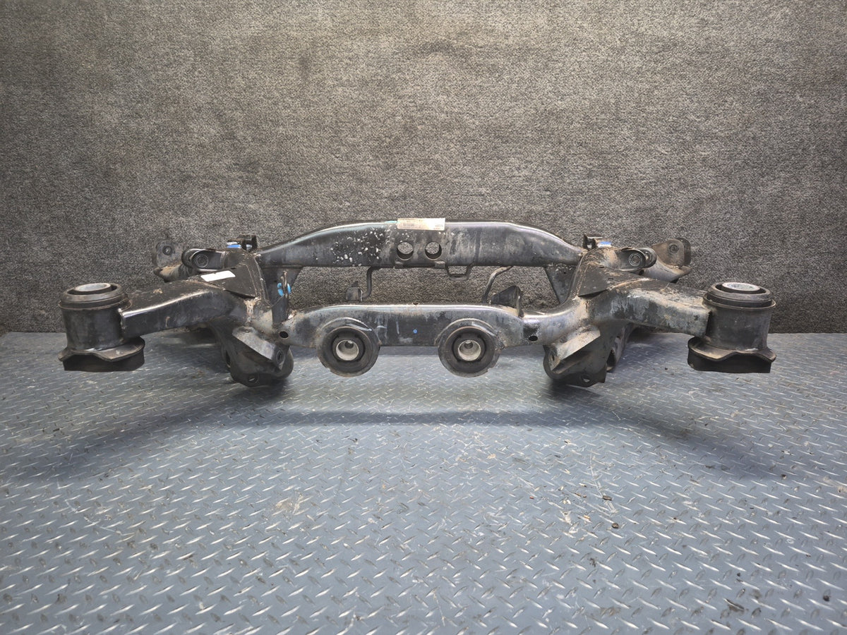 02-03 Ford Thunderbird Rear Suspension Sub Frame Crossmember Carrier 140K OEM
