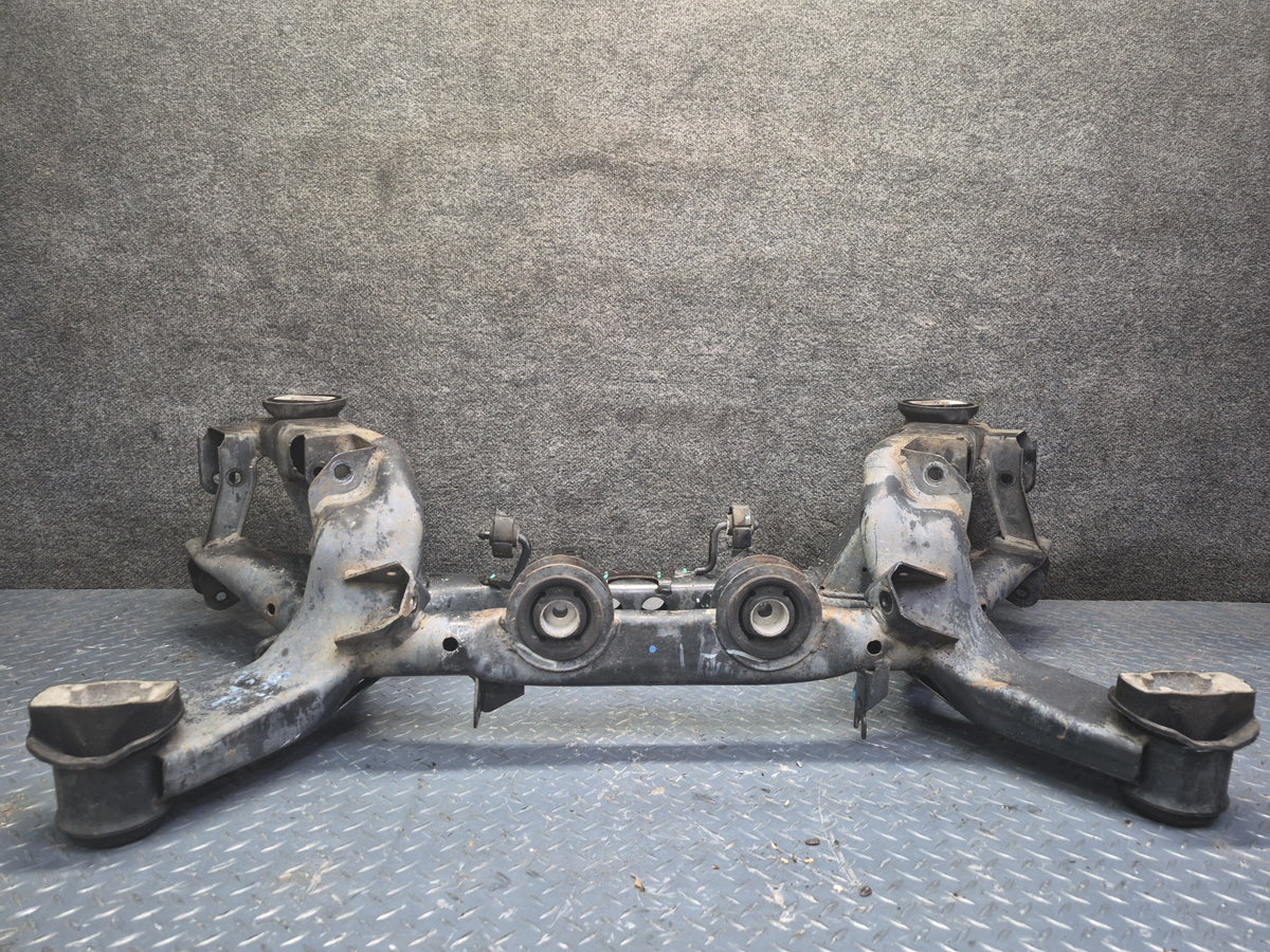 02-03 Ford Thunderbird Rear Suspension Sub Frame Crossmember Carrier 140K OEM