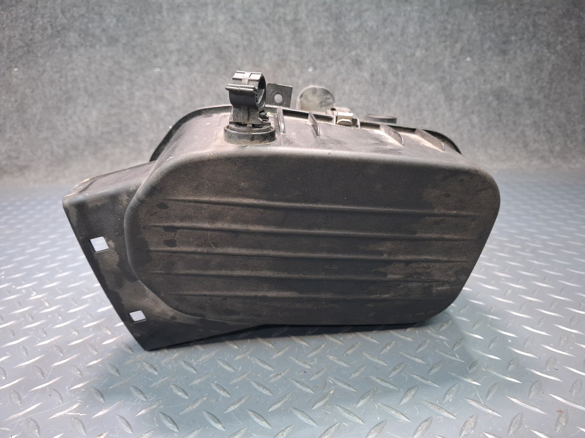 2017-2020 Maserati Levante M161 Left Air Intake Cleaner Filter Box w MAF Sensor